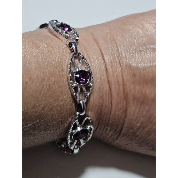**Final Sale** Sarah Coventry silver tone and purple bracelet - Picture 5 of 12